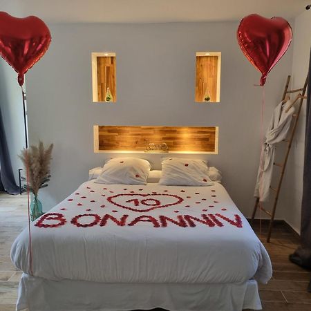 Suite De Charme Avec Jacuzzi Et Jardin Privatif Paris Au Calme Saint-Prix  Dış mekan fotoğraf