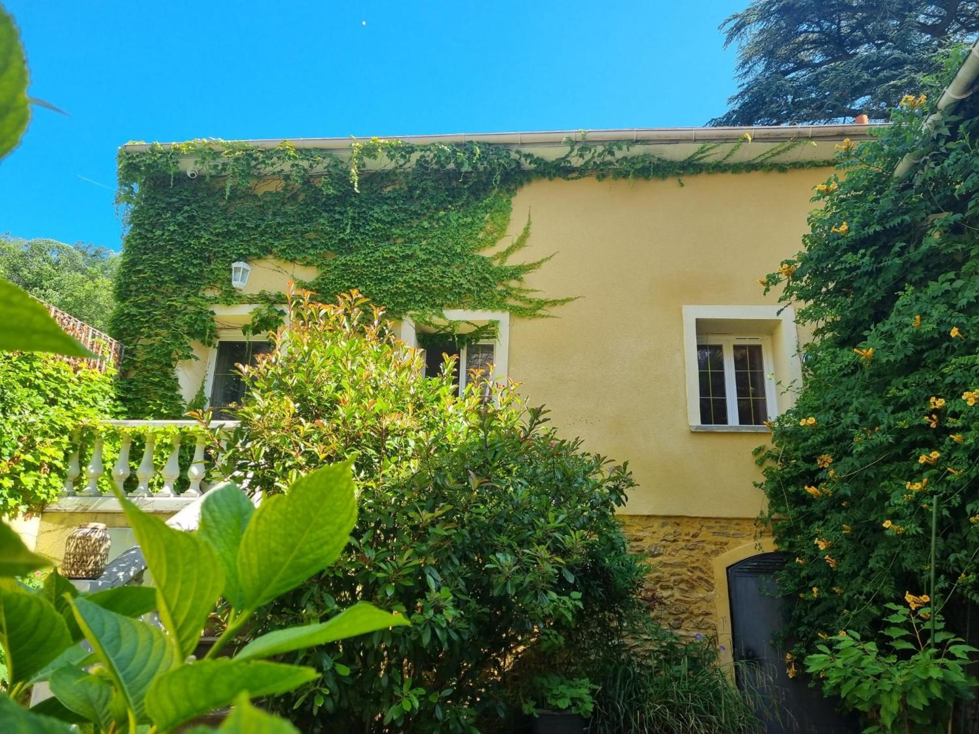 Suite De Charme Avec Jacuzzi Et Jardin Privatif Paris Au Calme Saint-Prix  Dış mekan fotoğraf