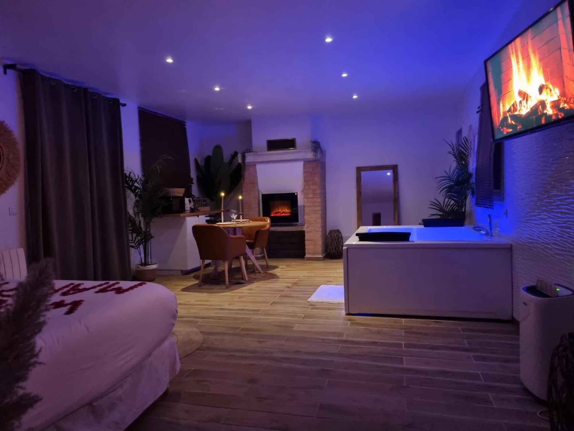 Suite De Charme Avec Jacuzzi Et Jardin Privatif Paris Au Calme Saint-Prix  Dış mekan fotoğraf